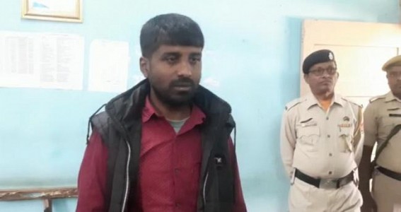 Foreign liquor was being sold in Grocery Shop in Fatikchara, detained the Shop owner Foreign liquor was being sold in Grocery Shop in Fatikchara, detained the Shop owner